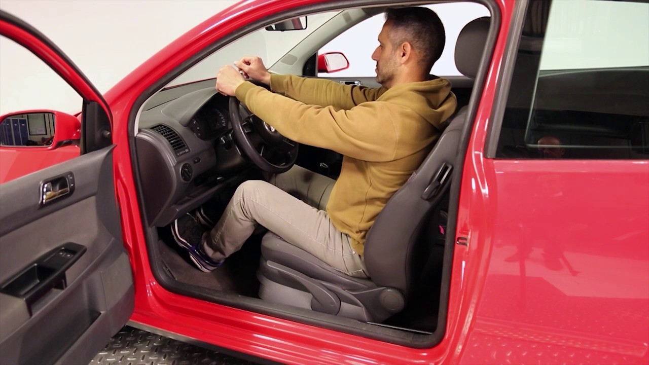 cuando esta bien colocado el asiento para conducir