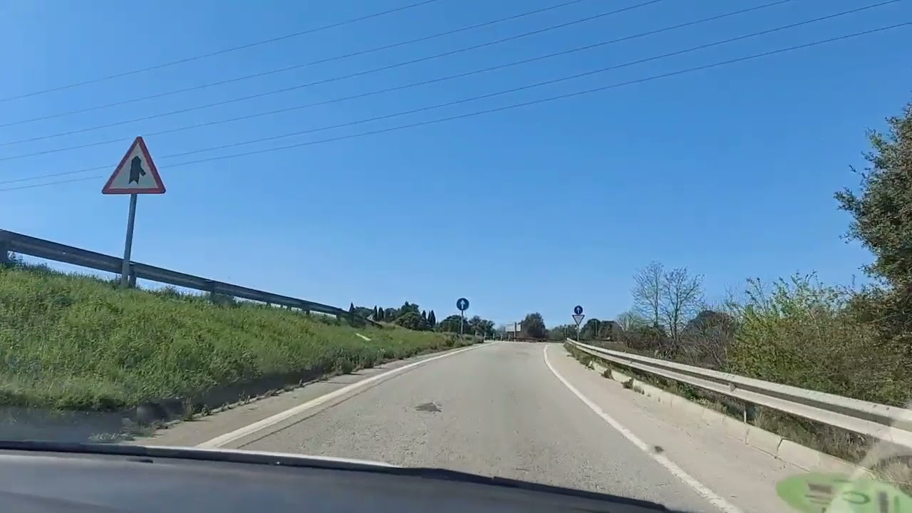 cambio de sentido al mismo nivel a 300 metros