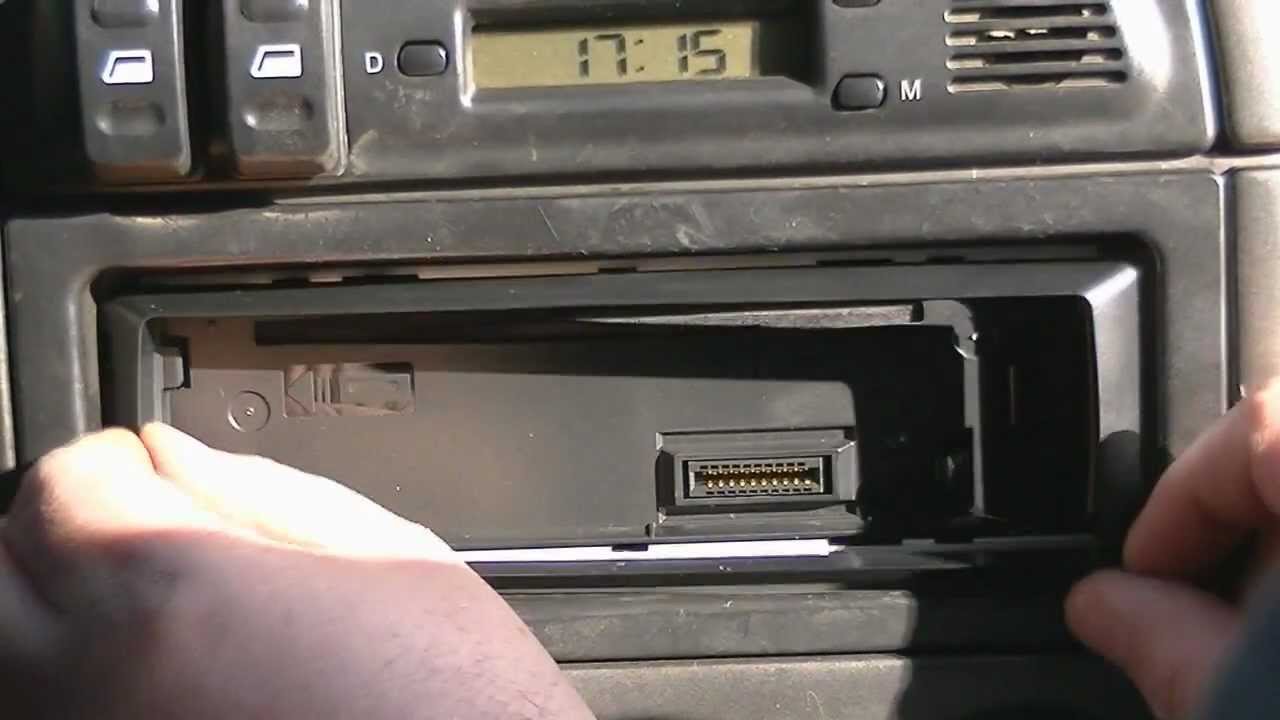 como sacar la radio del coche