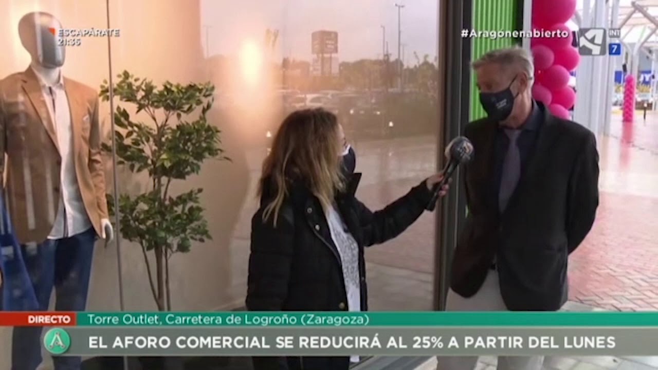 abren hoy los centros comerciales en zaragoza