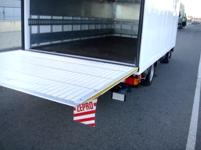 cajas cerradas de camion de segunda mano