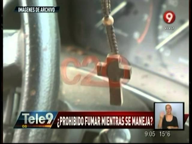 fumar mientras se conduce esta prohibido