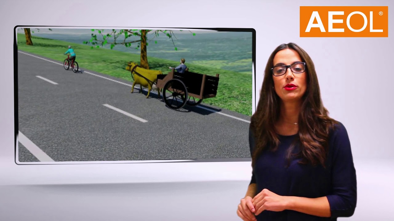 un vehículo circula a velocidad anormalmente reducida cuando