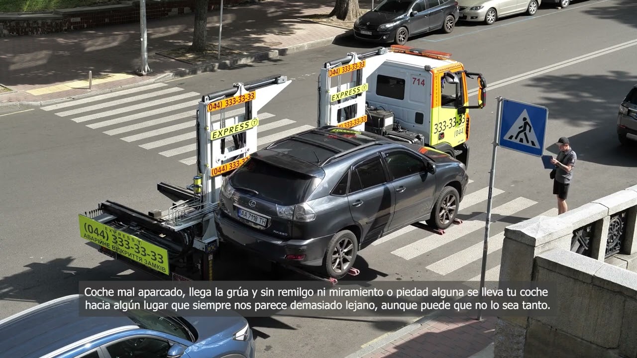 donde llamar si se lleva el coche la grua