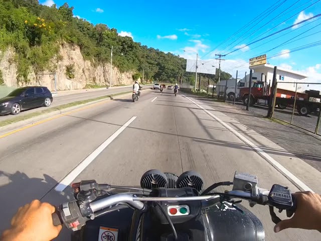 un quad puede ir por autopista